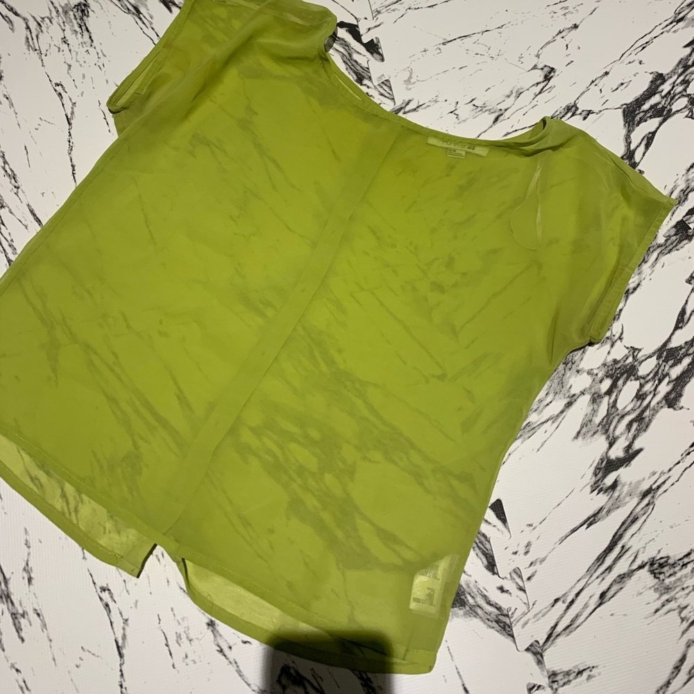 Forever 21 lime green button back top